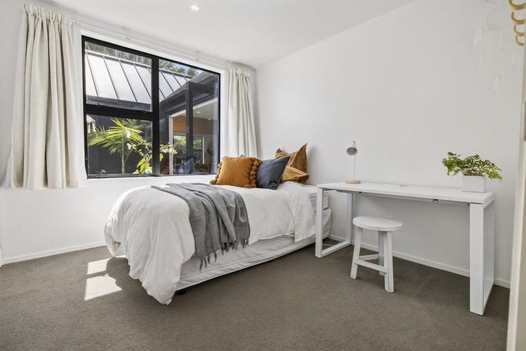 Photo of property in 49b Oceana Drive, Welcome Bay, Tauranga, 3175