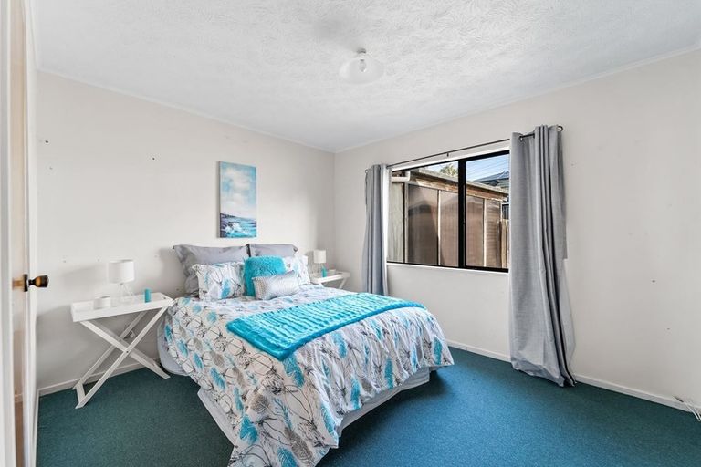 Photo of property in 7 Alidade Place, Massey, Auckland, 0614