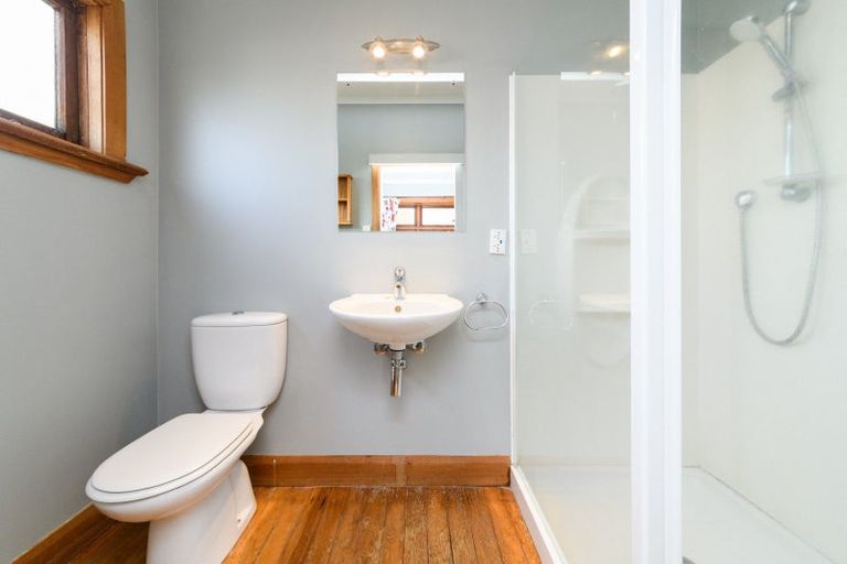 Photo of property in 7 Argyle Avenue, Takaro, Palmerston North, 4410