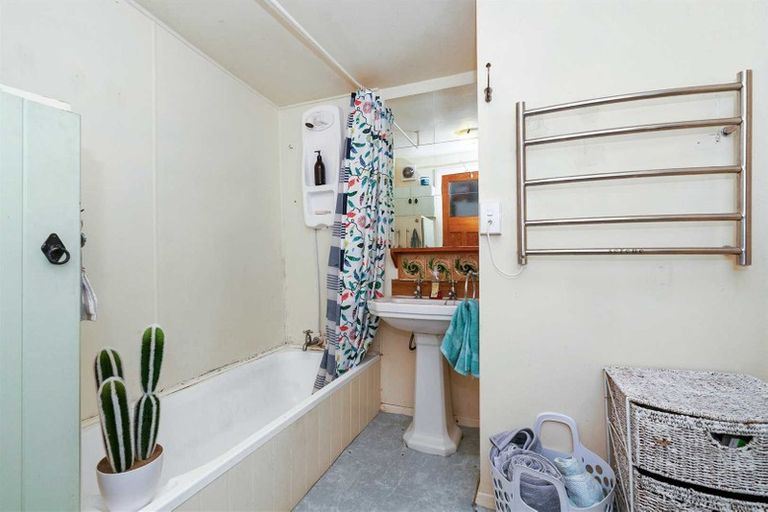 Photo of property in 3 Mcfaddens Road, St Albans, Christchurch, 8052