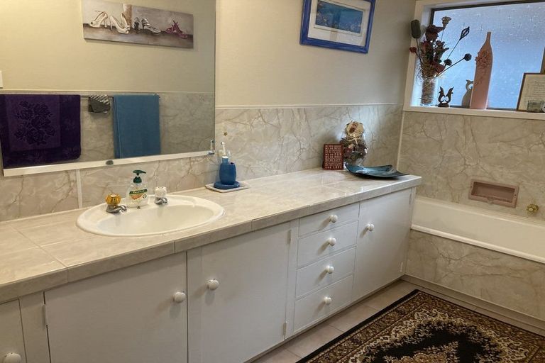 Photo of property in 38 Puketotara Road, Glenbervie, Whangarei, 0173