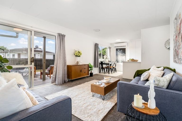 Photo of property in 4 Silverstone Place, Henderson, Auckland, 0612