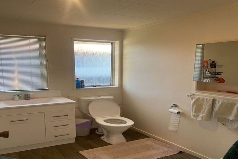 Photo of property in 19 Crystal Place, Pukehangi, Rotorua, 3015