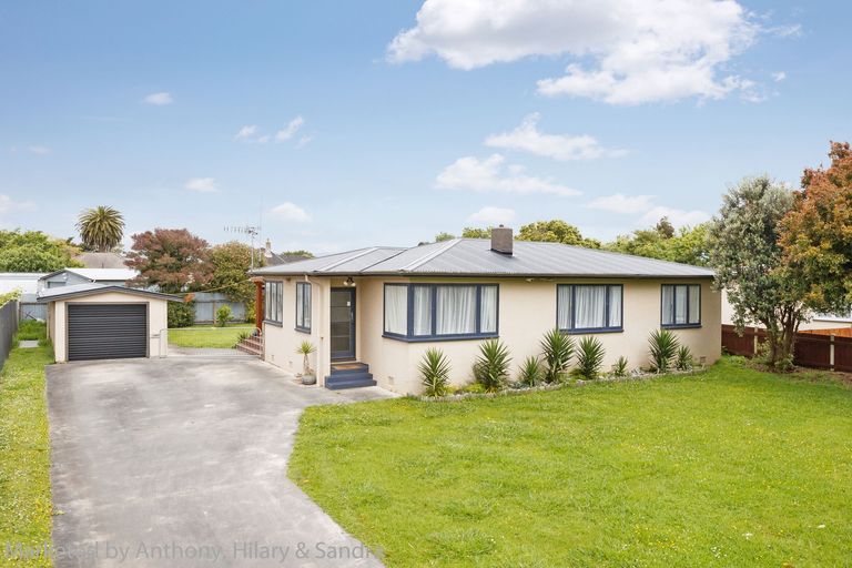 Photo of property in 12 Nottingham Avenue, Awapuni, Palmerston North, 4412