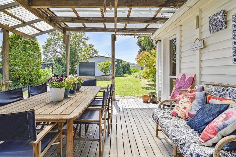 Photo of property in 900 Lyell Street, Akina, Hastings, 4122