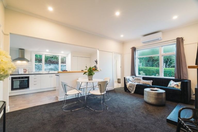 Photo of property in 6 Crosby Street, Mornington, Dunedin, 9011