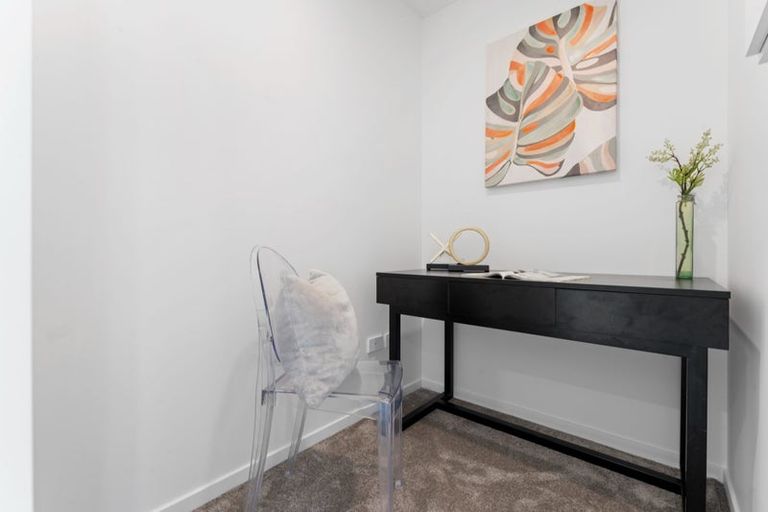 Photo of property in 15c Tabitha Crescent, Henderson, Auckland, 0612