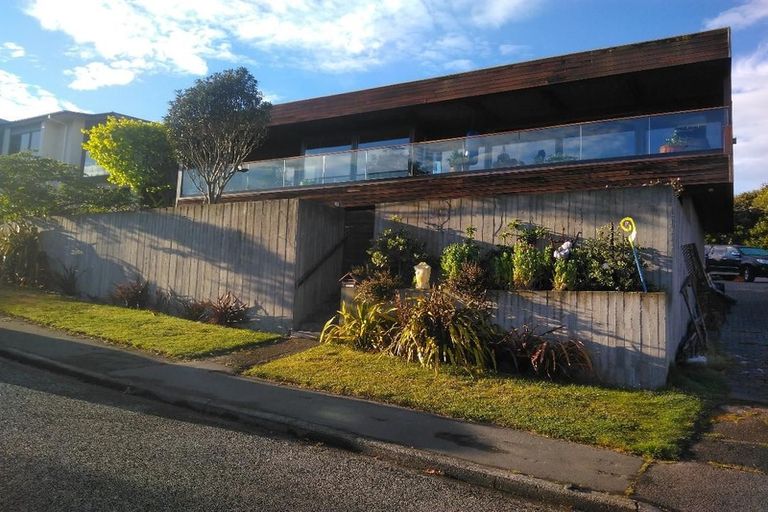 Photo of property in 3 Brigid Place, Mount Pleasant, Christchurch, 8081