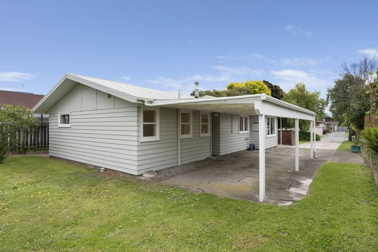 Photo of property in 22 Callender Terrace, Paraparaumu Beach, Paraparaumu, 5032