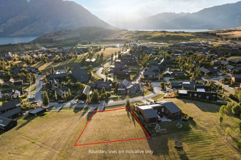 Photo of property in 9 Pendeen Crescent, Jacks Point, Queenstown, 9371