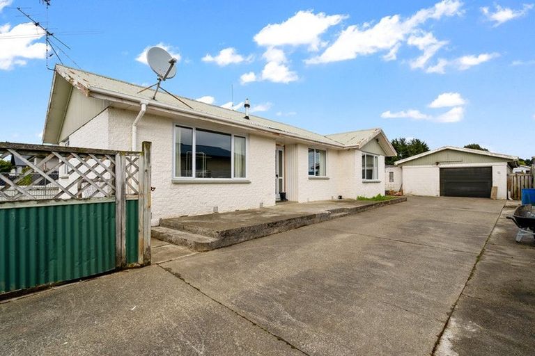 Photo of property in 136 Regent Street, Heidelberg, Invercargill, 9812