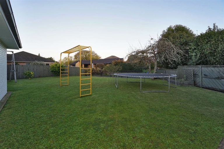 Photo of property in 16 Harrowfield Drive, Harrowfield, Hamilton, 3210