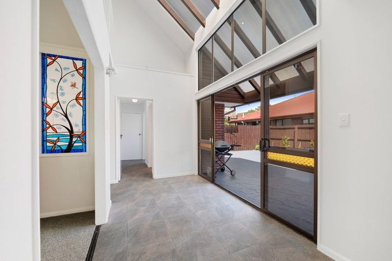 Photo of property in 11 Kedleston Drive, Avonhead, Christchurch, 8042