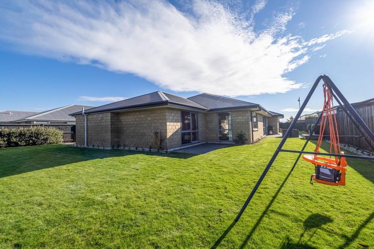 Photo of property in 25 Elba Crescent, Halswell, Christchurch, 8025