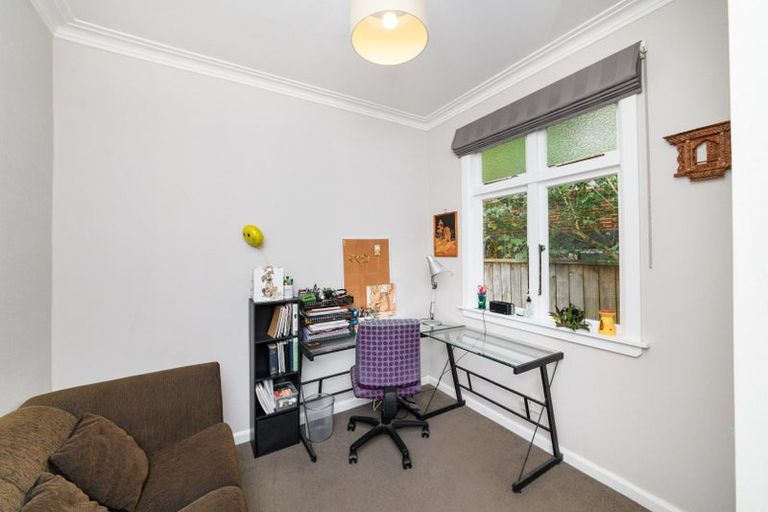 Photo of property in 10 Hardie Street, Hokowhitu, Palmerston North, 4410