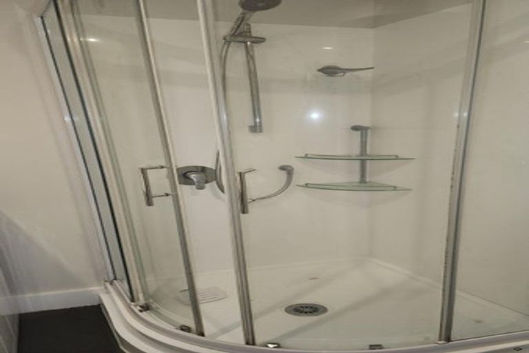 Photo of property in 16 Lindum Terrace, Roseneath, Wellington, 6011