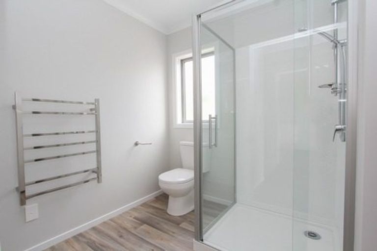 Photo of property in 4/14 Breckons Avenue, Nawton, Hamilton, 3200