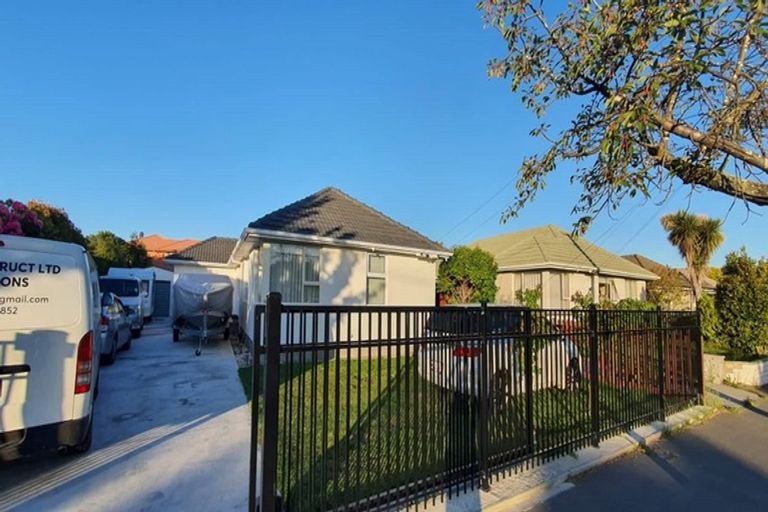 Photo of property in 76 Teesdale Street, Burnside, Christchurch, 8053