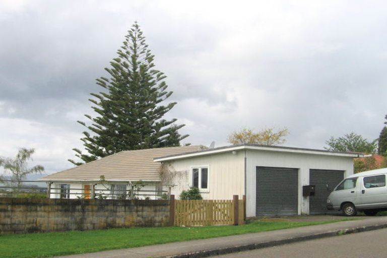 Photo of property in 15 Matipo Avenue, Pomare, Rotorua, 3015
