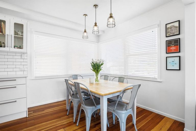 Photo of property in 34 English Street, St Andrews, Hamilton, 3200