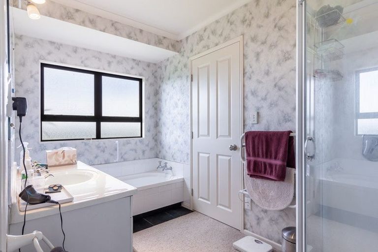 Photo of property in 347 Henwood Road, Hillsborough, New Plymouth, 4372