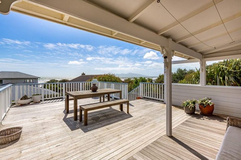 Photo of property in 3 Sand Track, Paekakariki, 5034