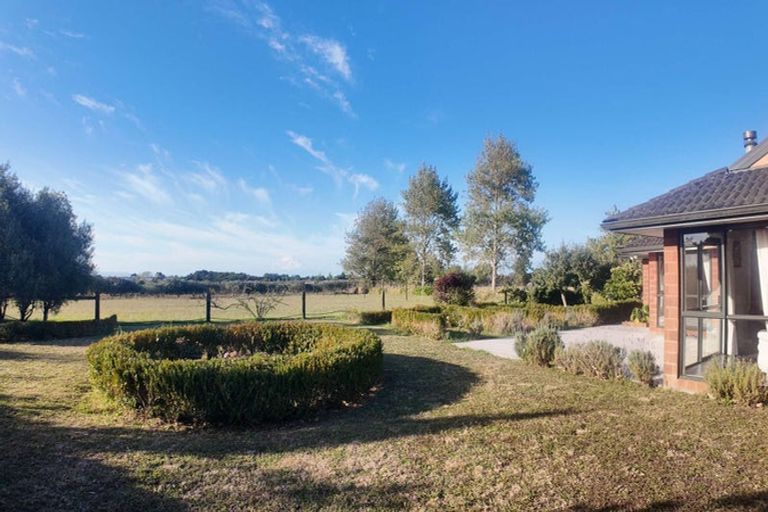 Photo of property in 460 Bald Hill Road, Waiuku, 2681