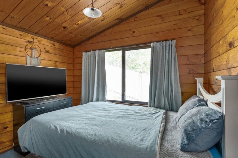 Photo of property in 375 Welcome Bay Road, Welcome Bay, Tauranga, 3112