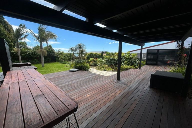 Photo of property in 32 Vivian Drive, Omokoroa, 3114