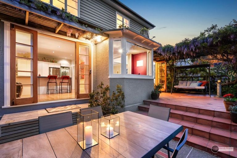 Photo of property in 5 Marina Grove, Hutt Central, Lower Hutt, 5010