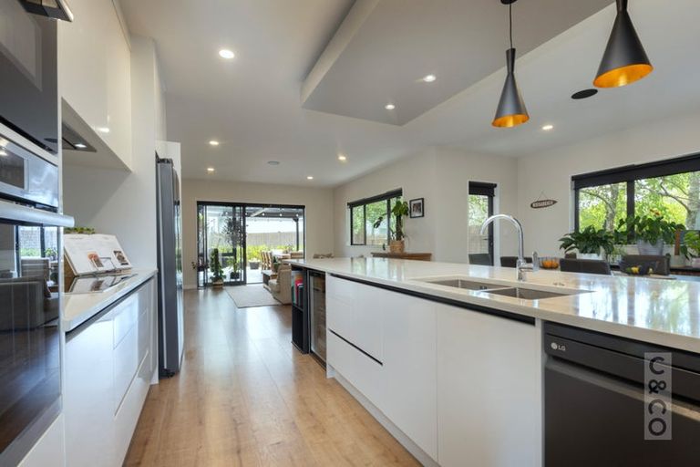 Photo of property in 1 Duchess Way, Riverhead, 0820