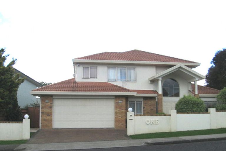 Photo of property in 1 Priestley Drive, Bucklands Beach, Auckland, 2014