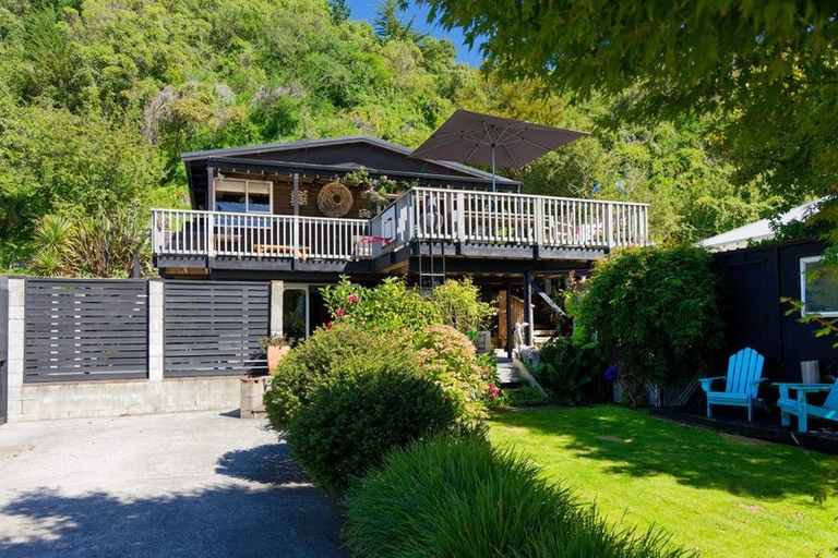 Photo of property in 50 Torquay Street, Kaikoura, 7300