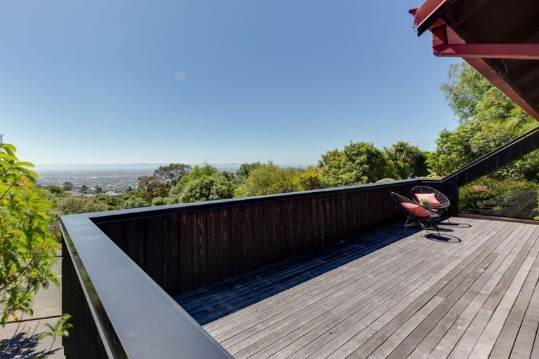 Photo of property in 22 Longhurst Terrace, Cashmere, Christchurch, 8022