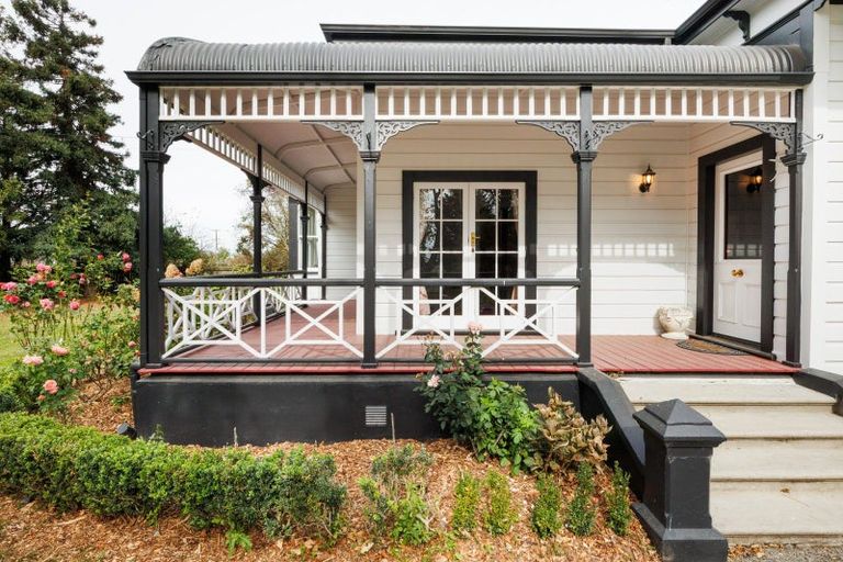 Photo of property in 254 Lockwood Road, Kairanga, Palmerston North, 4475