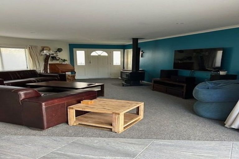 Photo of property in 4 Padstow Place, Camborne, Porirua, 5026