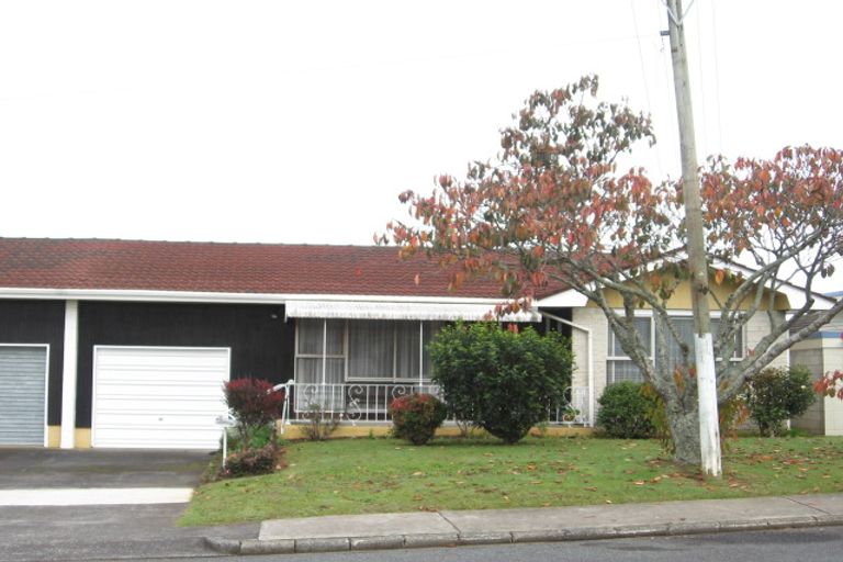 Photo of property in 1 Bowater Place, Manurewa, Auckland, 2102