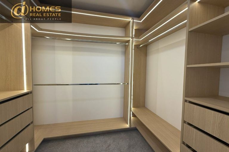 Photo of property in 56a Hogarth Rise, West Harbour, Auckland, 0618