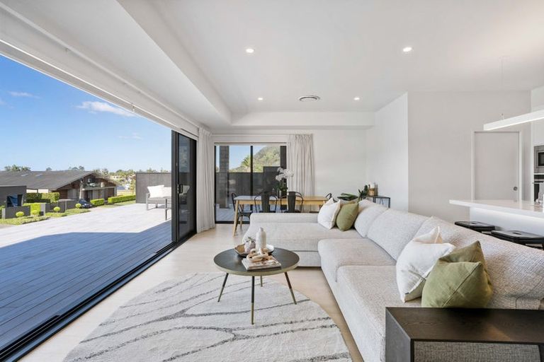 Photo of property in 6 Ian Hopper Way, Pauanui, 3579