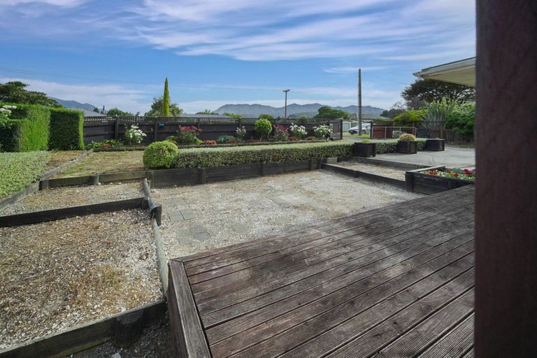 Photo of property in 22 Hampden Street, Murchison, 7007