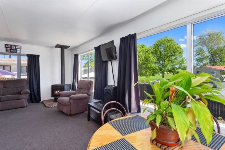 Photo of property in 43 Awatapu Drive, Whakatane, 3120