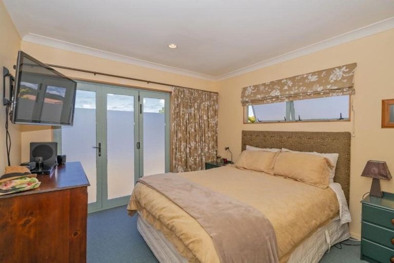 Photo of property in 6b The Esplanade, Tairua, 3508