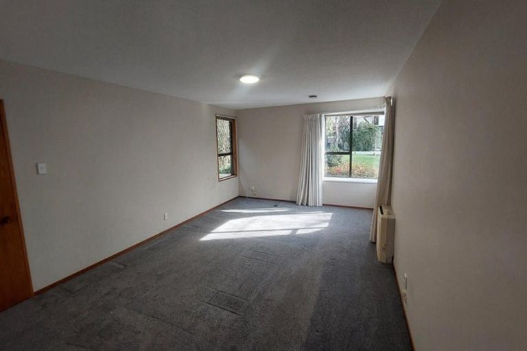 Photo of property in 11 Tripp Place, Ilam, Christchurch, 8041