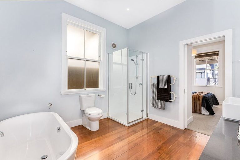 Photo of property in 43 Hanover Street, Wadestown, Wellington, 6012