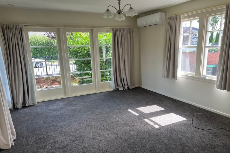 Photo of property in 176 Ilam Road, Ilam, Christchurch, 8041