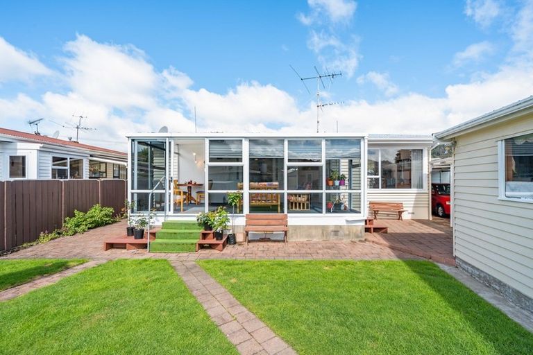 Photo of property in 13 Benge Crescent, Clouston Park, Upper Hutt, 5018