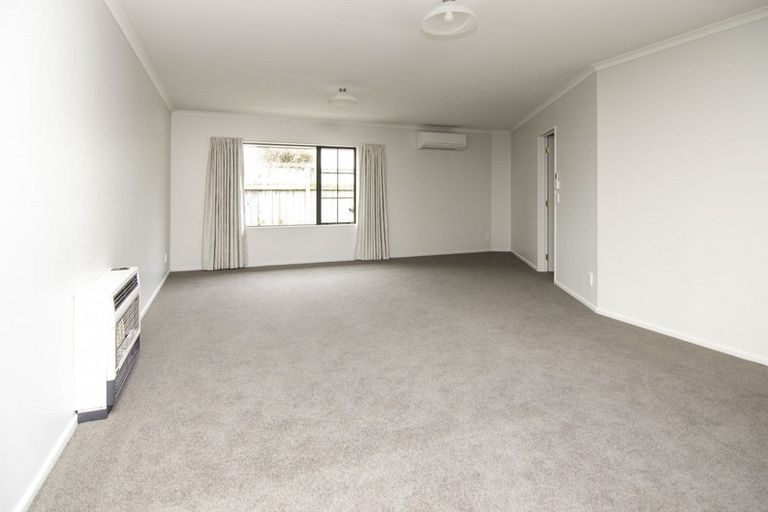 Photo of property in 15a Moyne Avenue, Milson, Palmerston North, 4414