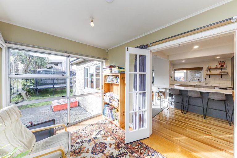 Photo of property in 481 Ruahine Street, Terrace End, Palmerston North, 4410