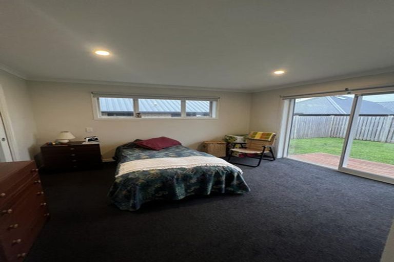 Photo of property in 7 Clifford Close, Leamington, Cambridge, 3432