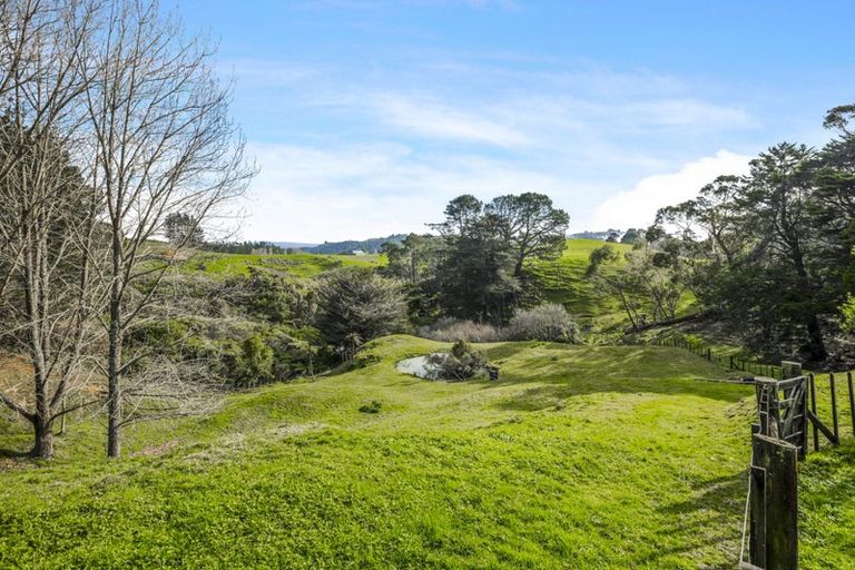 Photo of property in 42 Middleton Road, Hunua, Papakura, 2583